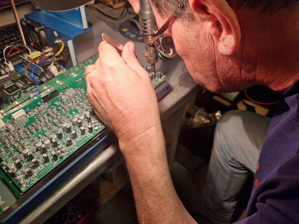 Réparation d'une Soundcraft UI24R