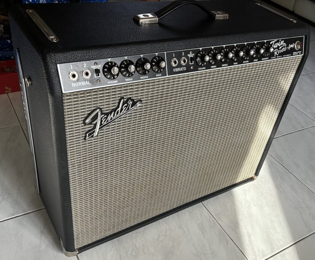 Dépannage et révision d'un Fender Twin Reverb 65 de 2000